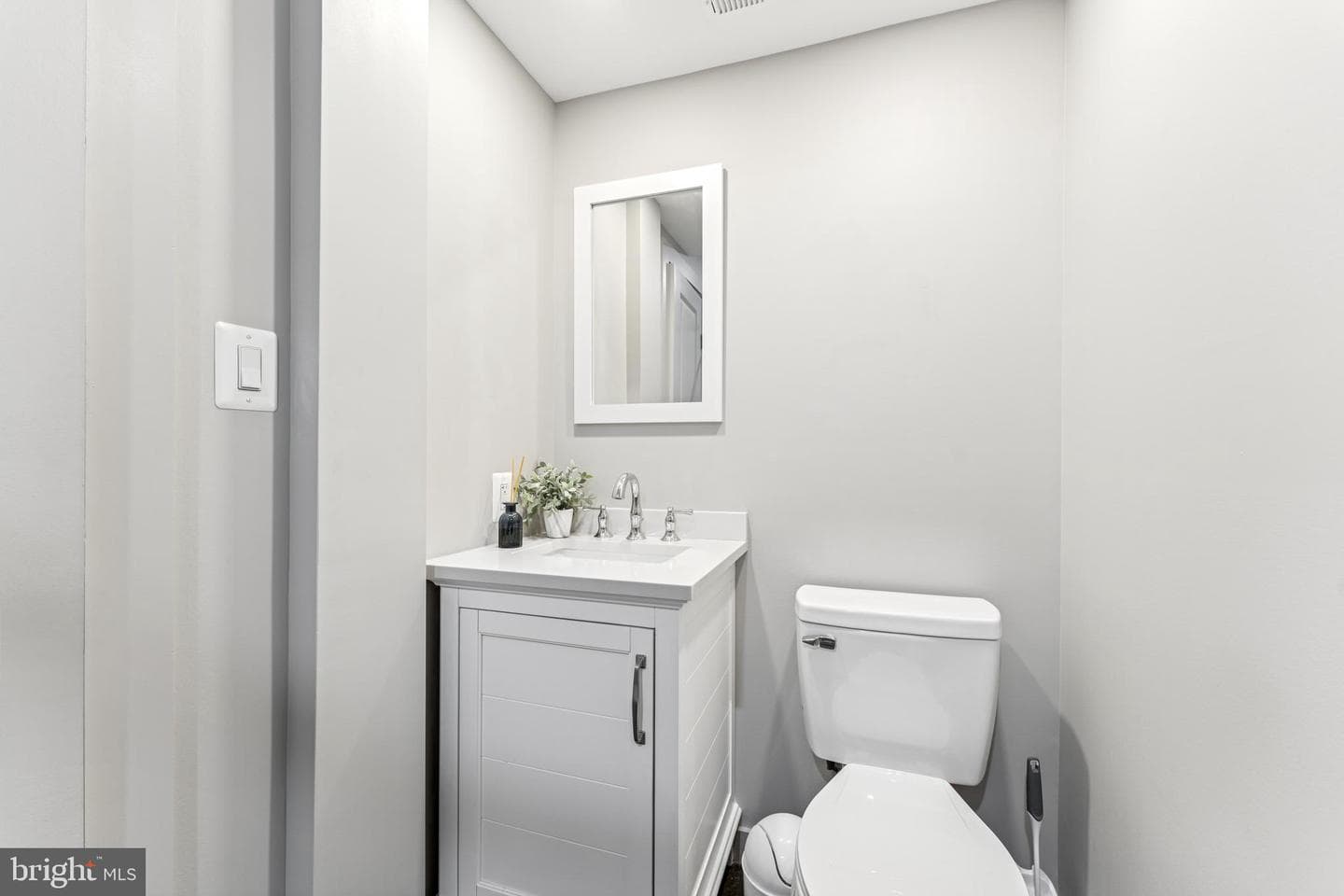 16912 Governors Way photo 34