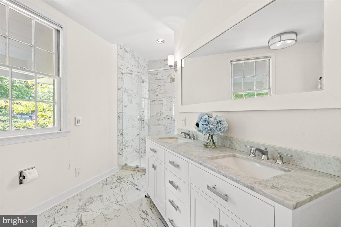 8519 Longfellow Place photo 21