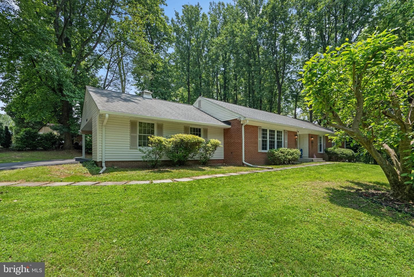 24411 Kakae Drive photo 4