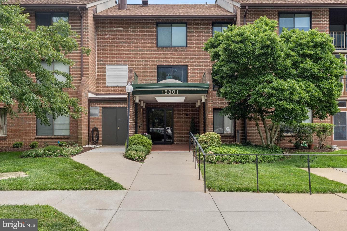 15301 Beaverbrook Court #92-3k photo 23