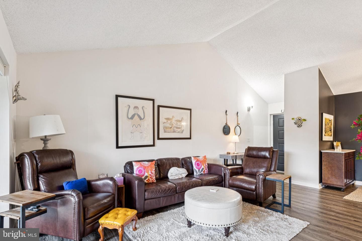 15301 Beaverbrook Court #92-3k photo 4