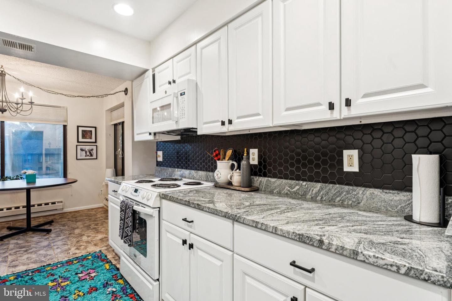 15301 Beaverbrook Court #92-3k photo 8