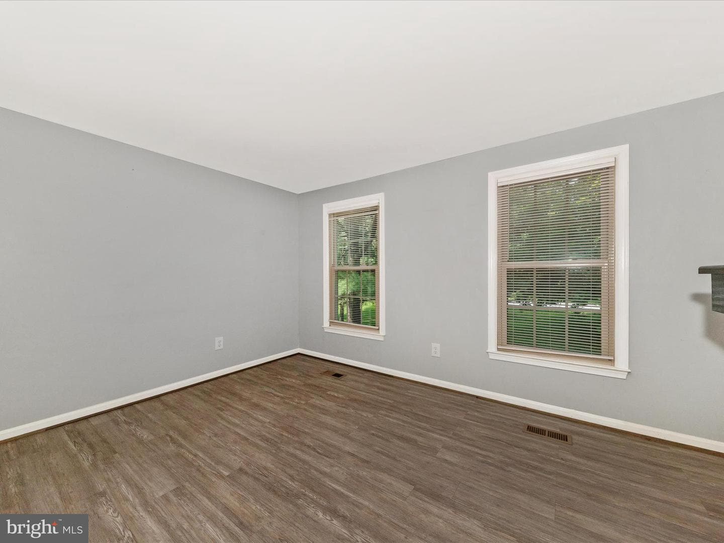 20541 Strath Haven Drive photo 11
