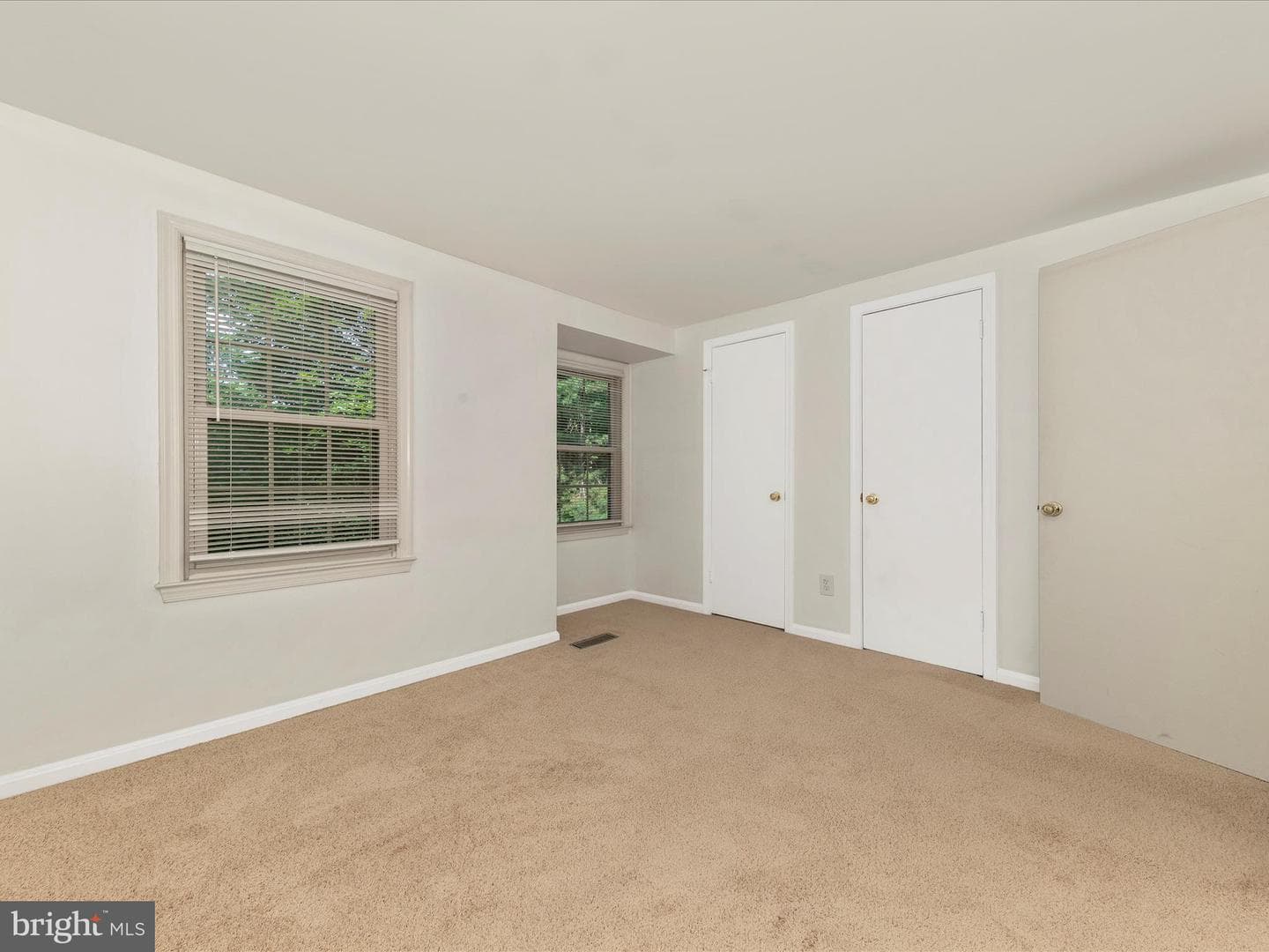 20541 Strath Haven Drive photo 24