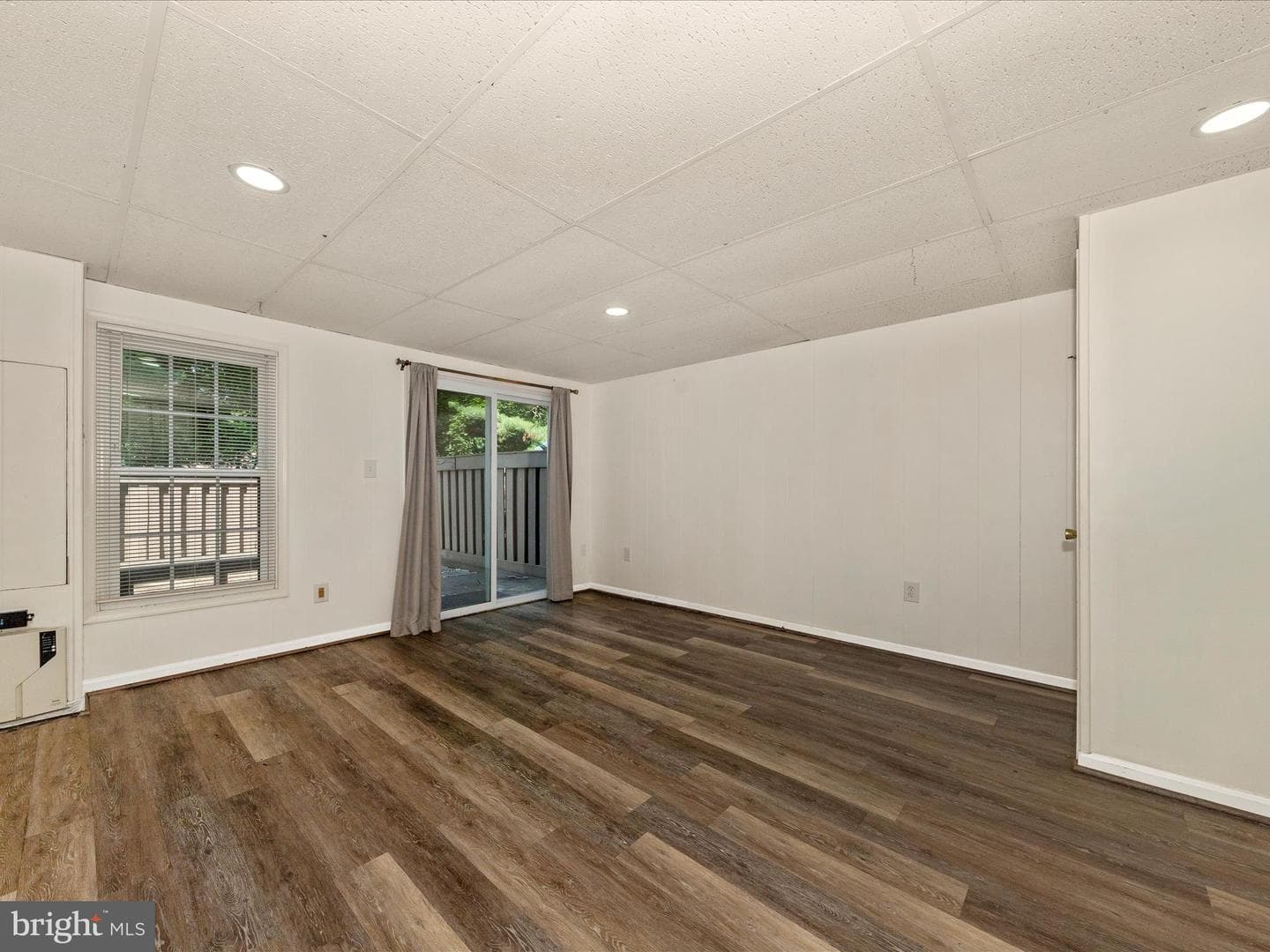 20541 Strath Haven Drive photo 27