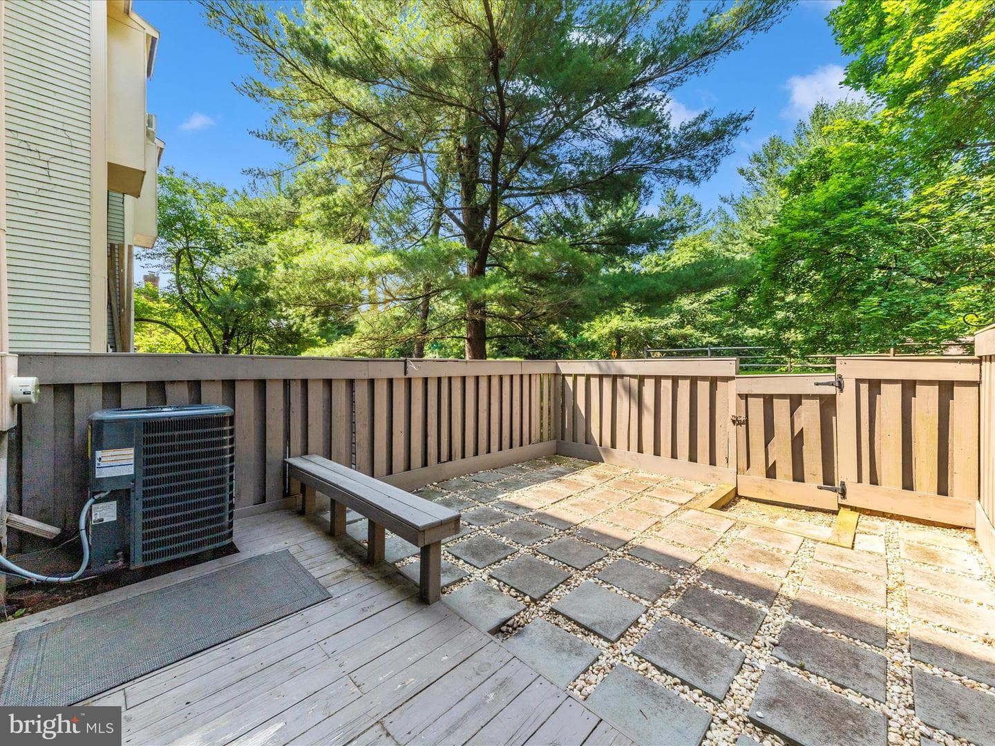 20541 Strath Haven Drive photo 41