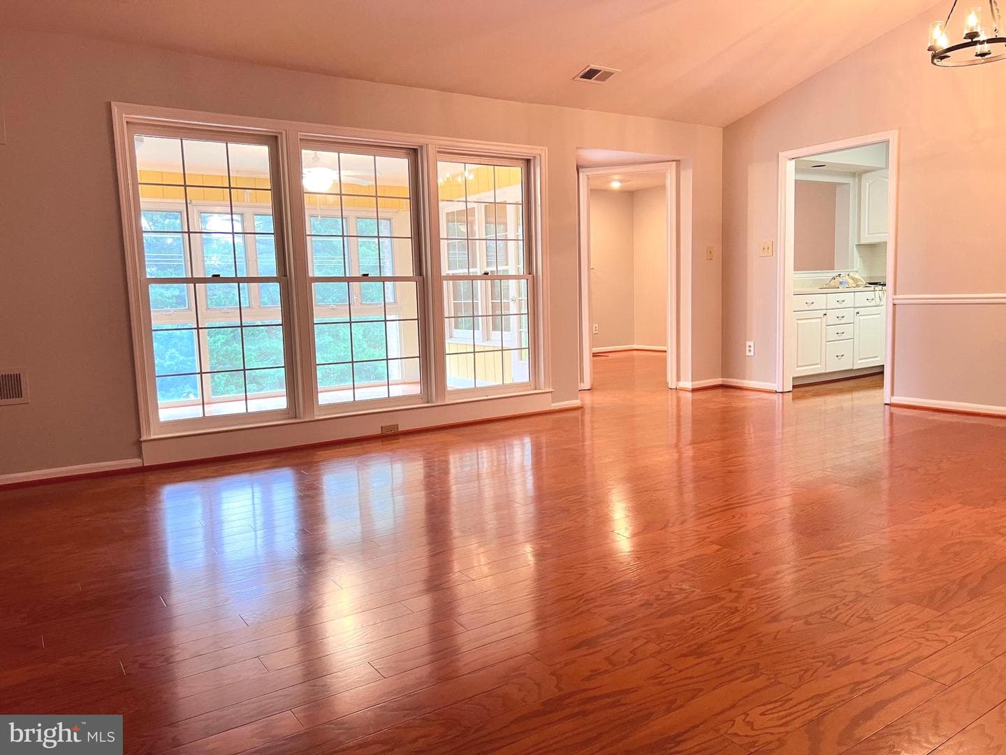 5715 Brewer House Circle #301 photo 5
