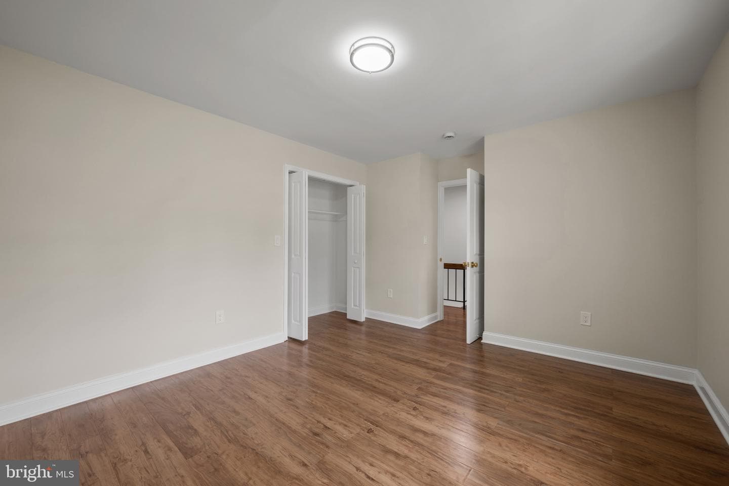 18624 Queen Elizabeth Drive photo 28