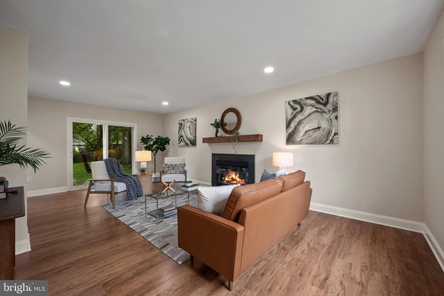 18624 Queen Elizabeth Drive photo 7