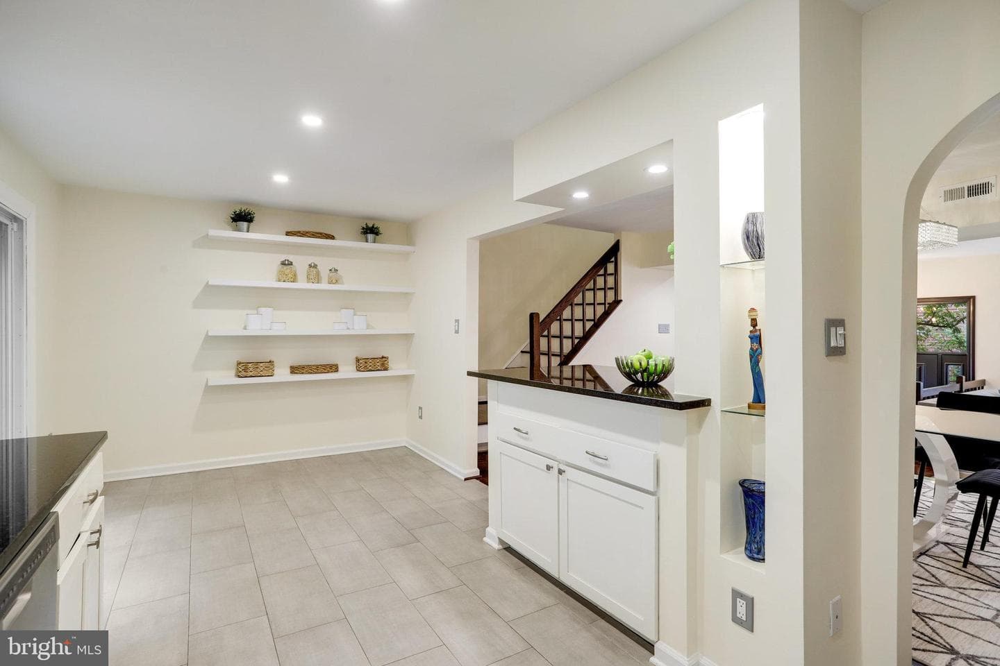5026 Cloister Drive photo 19