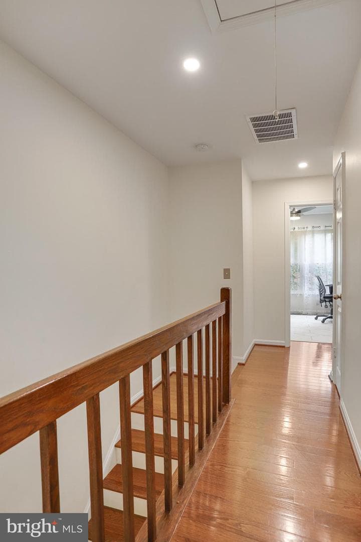 5026 Cloister Drive photo 22