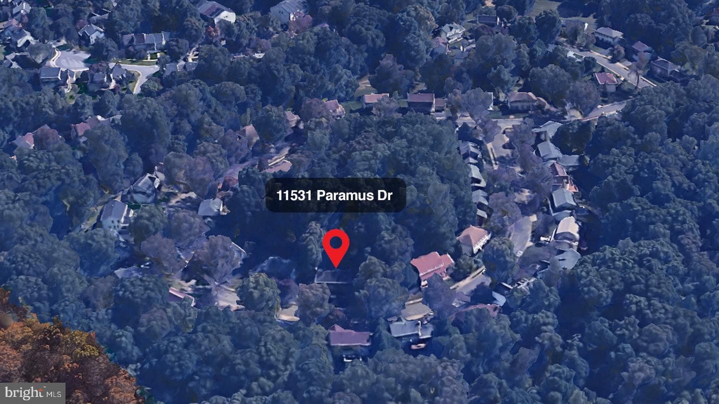 11531 Paramus Drive photo 4