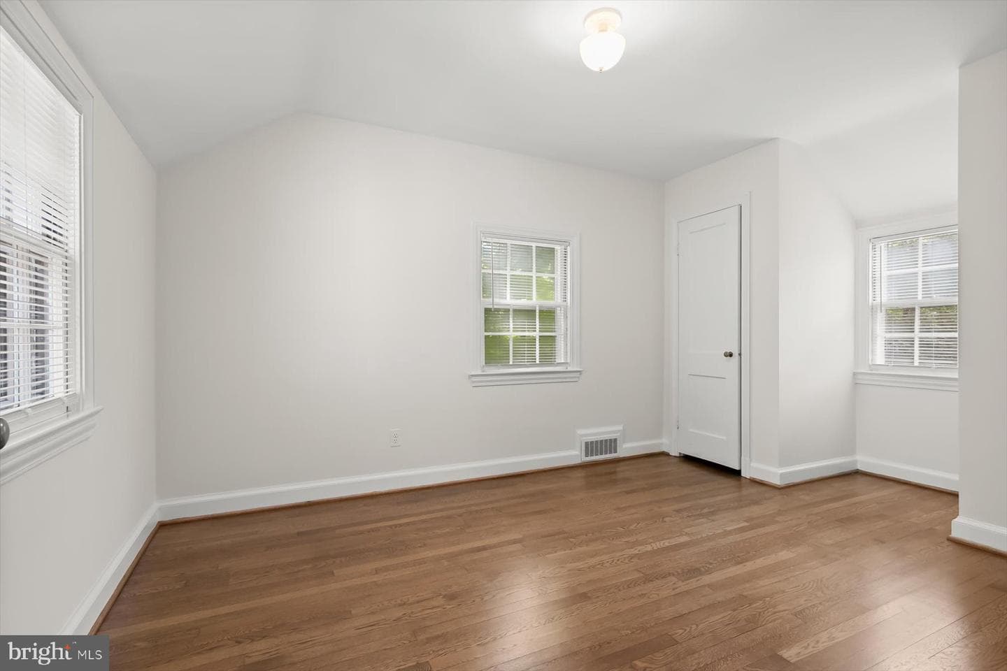 5910 Cobalt Road photo 26