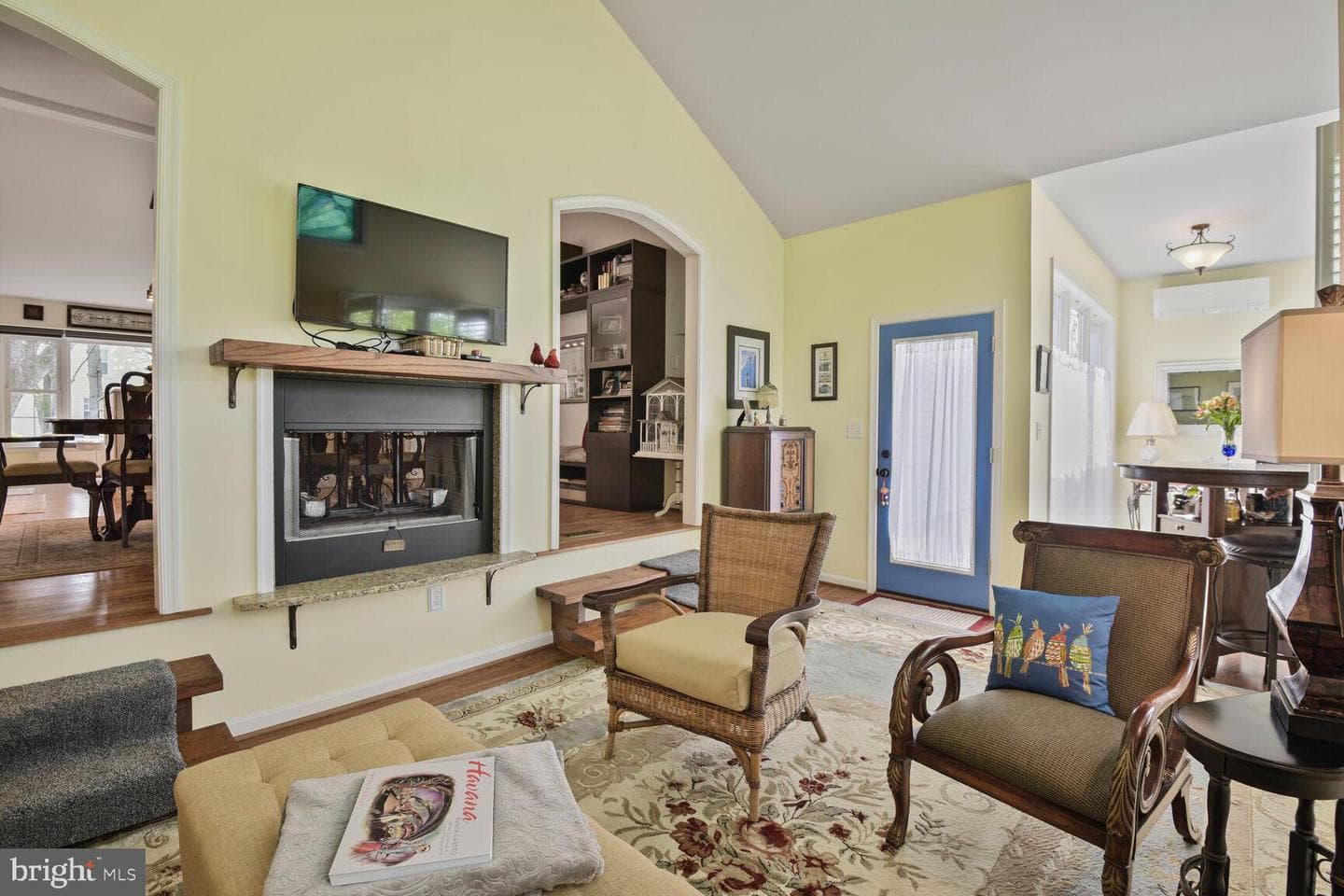13841 Mustang Hill Lane photo 19