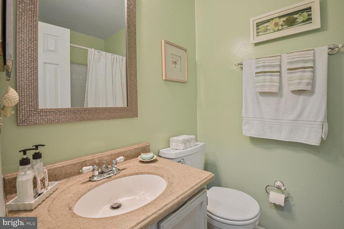 13841 Mustang Hill Lane photo 34
