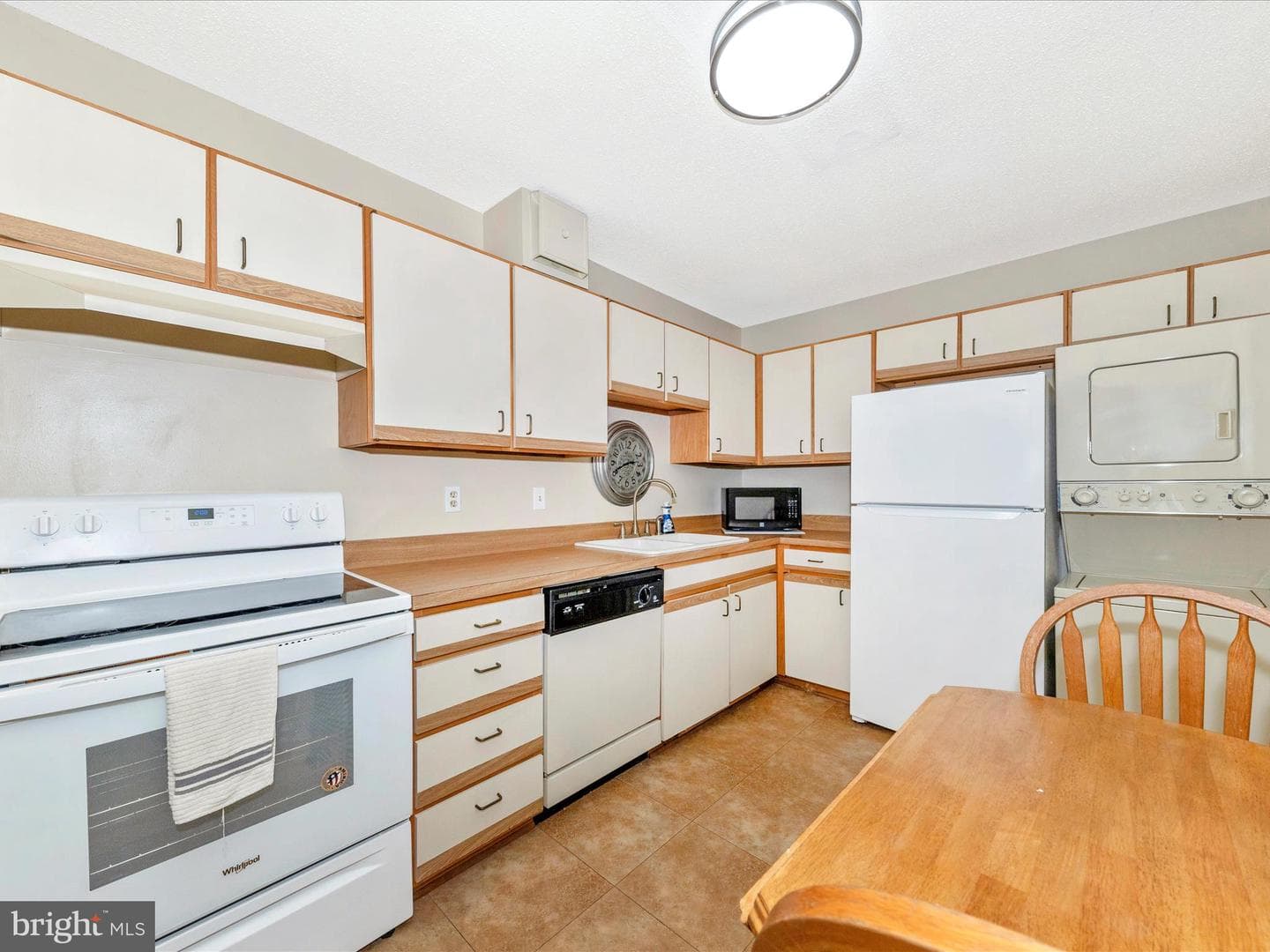 15101 Interlachen Drive #1-116 photo 16