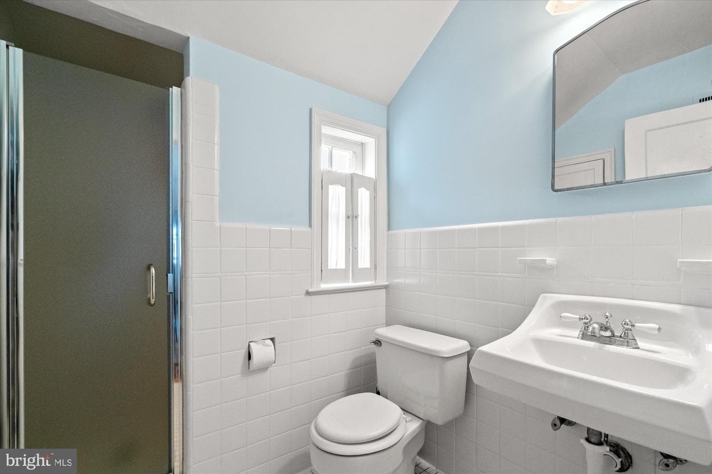 6107 Massachusetts Avenue photo 21