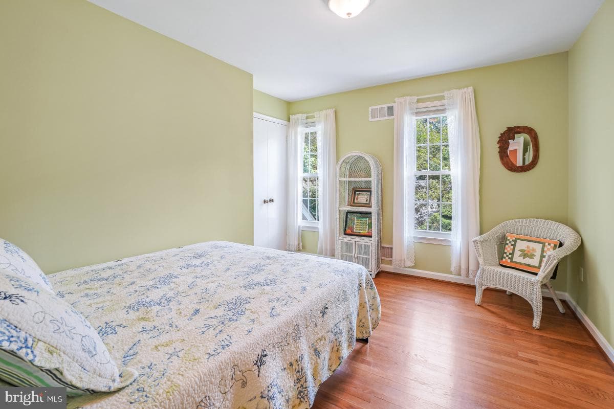 8108 Paisley Place photo 23
