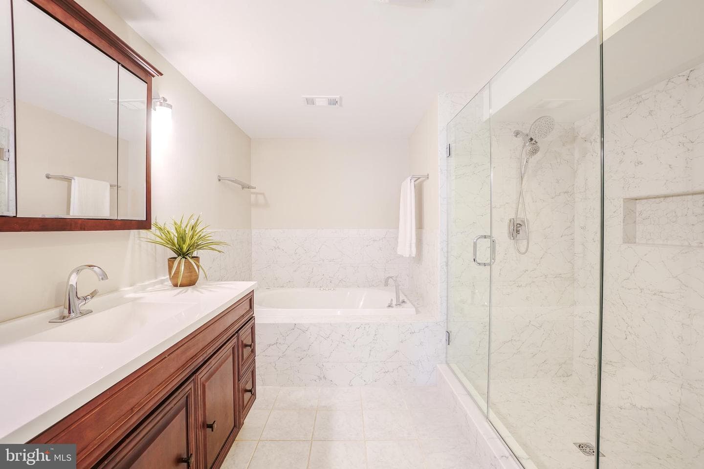 404 Hull Place photo 25