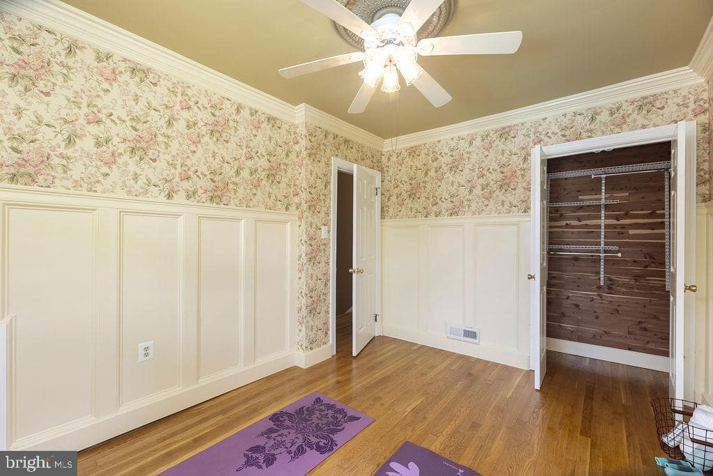 1516 Vivian Court photo 21