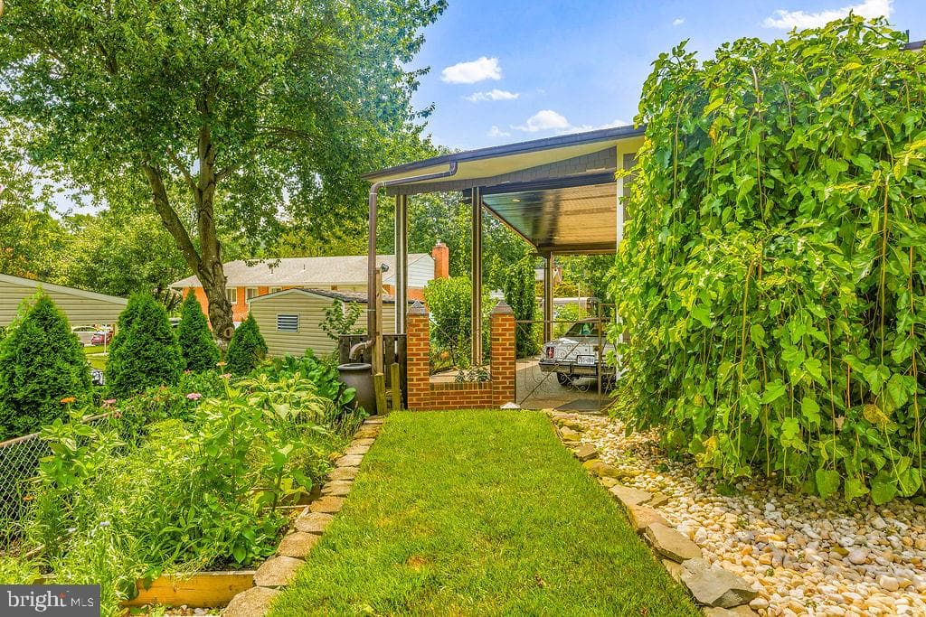 1516 Vivian Court photo 47