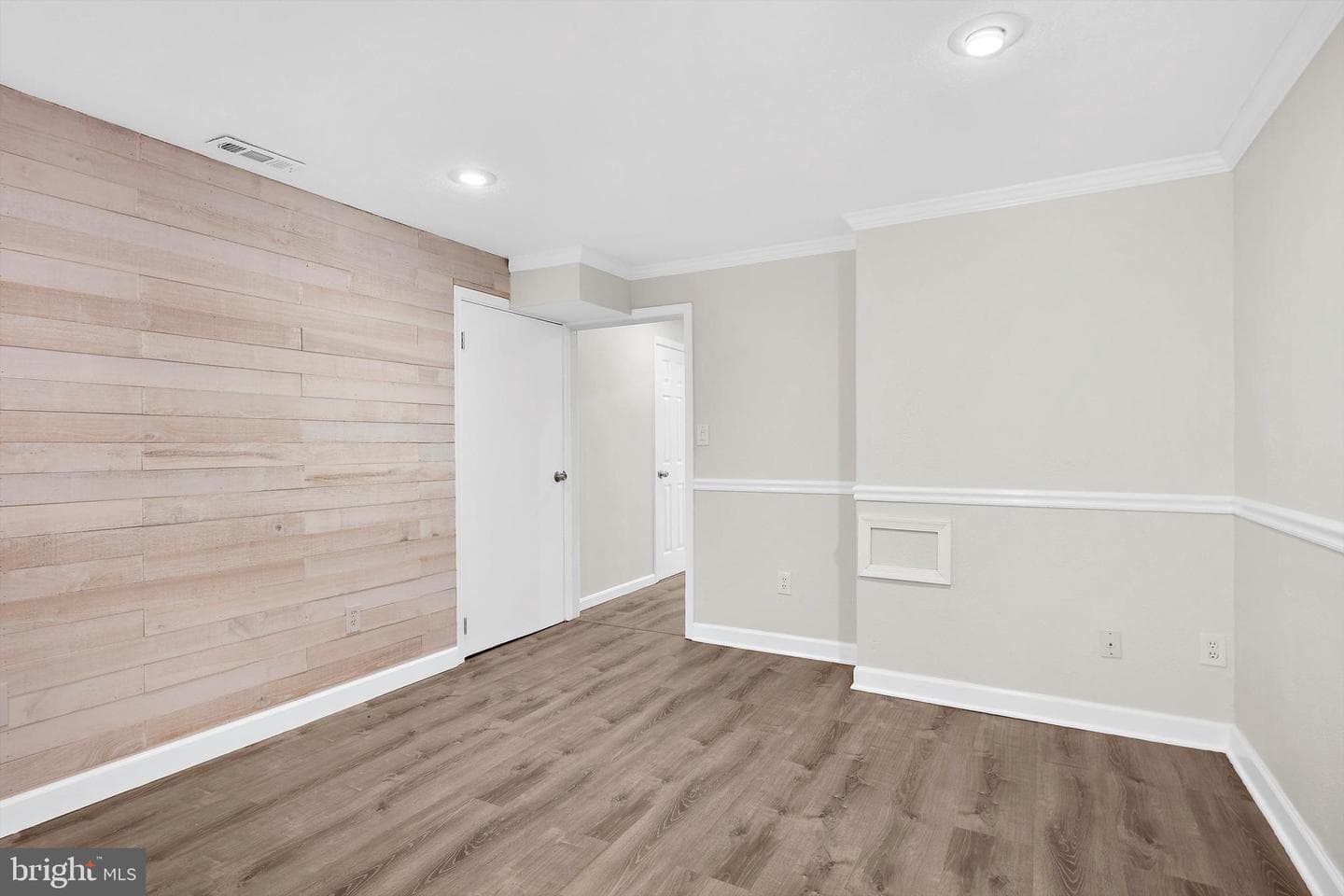 20407 Ambassador Terrace #20407 photo 15