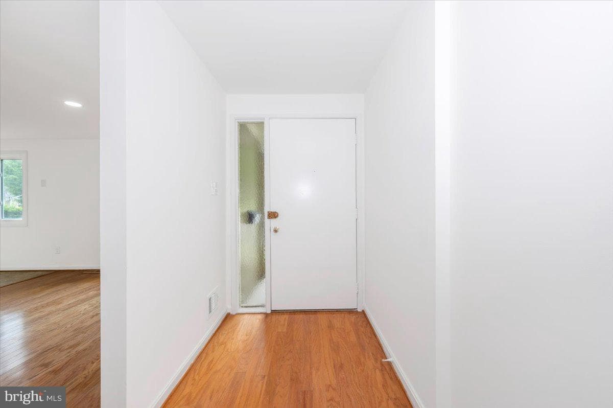 10415 Kardwright Court photo 2