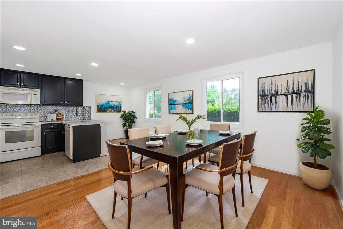 10415 Kardwright Court photo 5