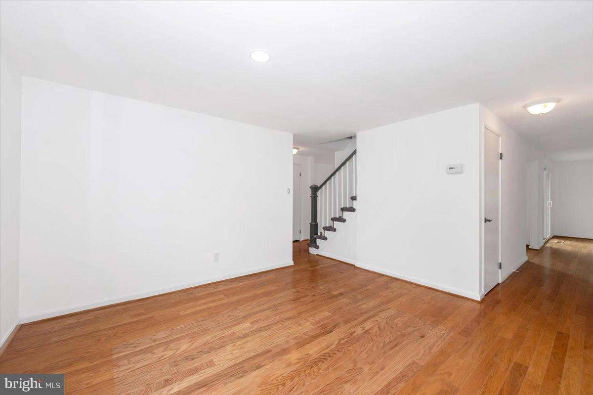 10415 Kardwright Court photo 7