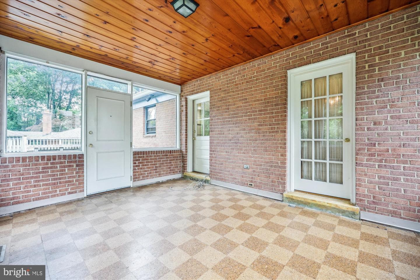 1305 Woodside Parkway photo 11