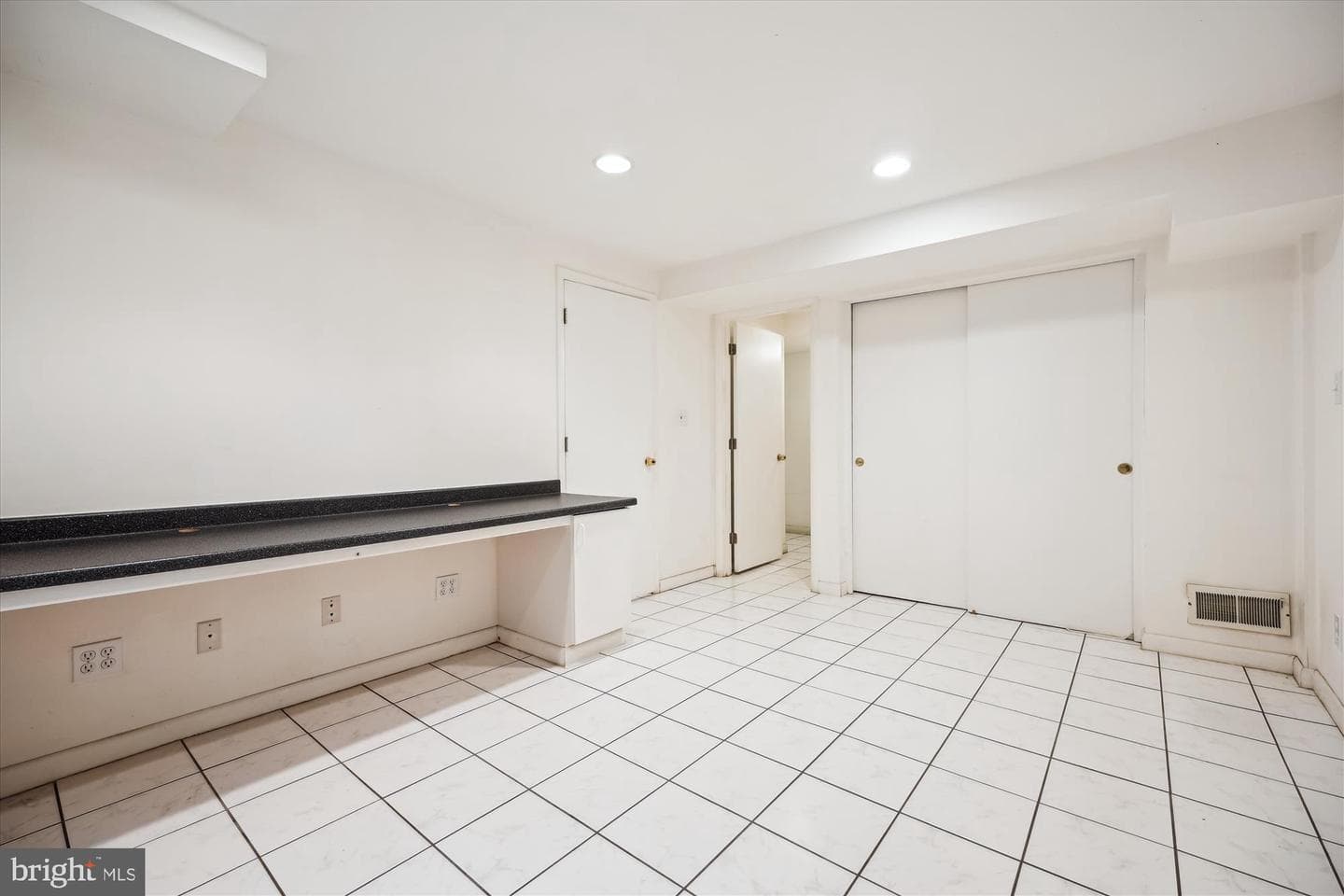 1305 Woodside Parkway photo 24