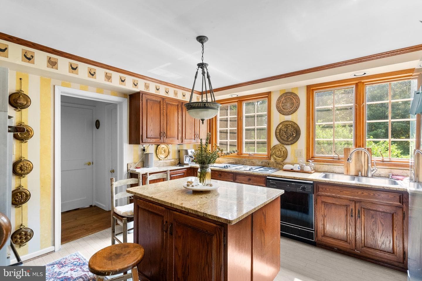 13321 Travilah Road photo 14