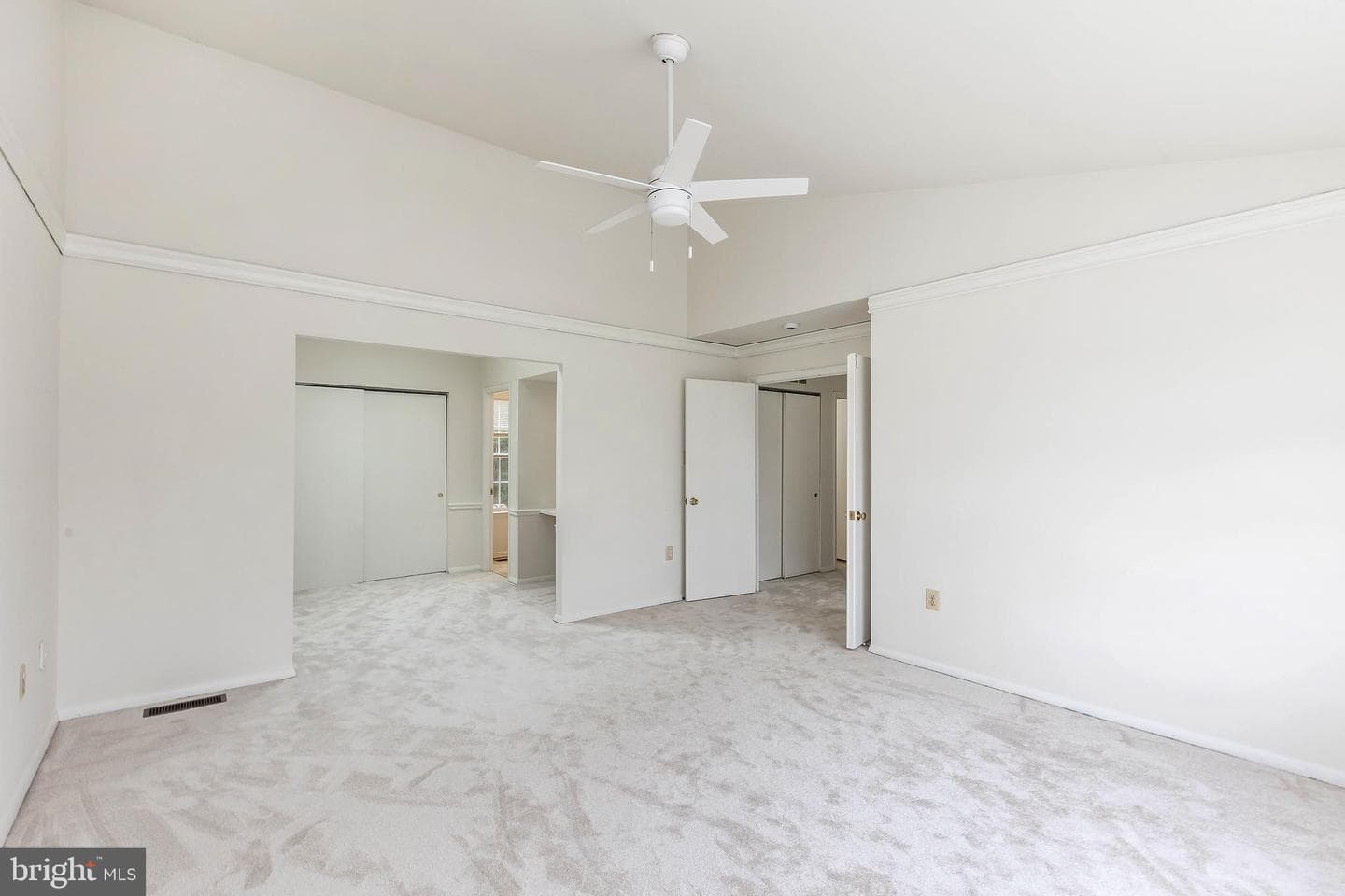 18432 Gardenia Way photo 25
