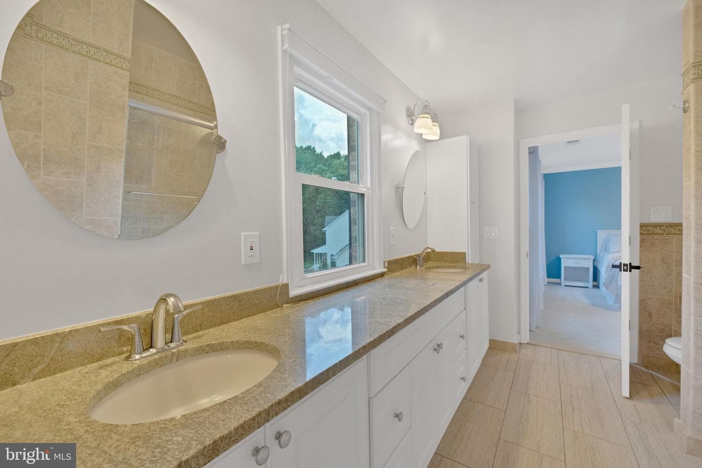 5505 Granby photo 48