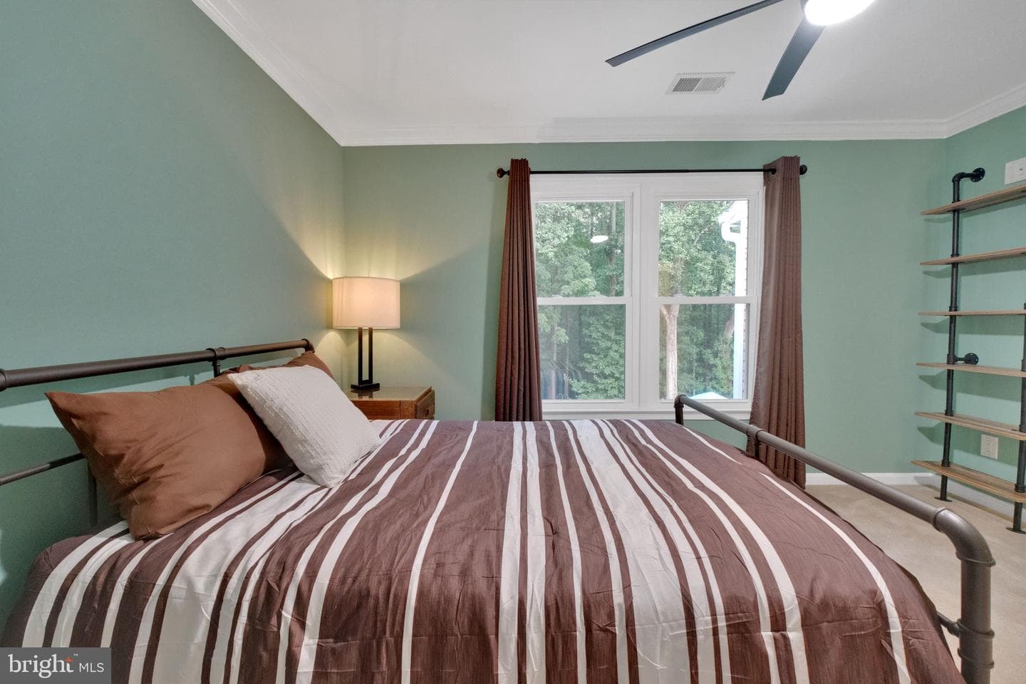 5505 Granby photo 56