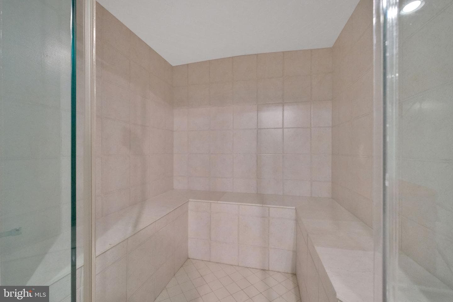 5505 Granby photo 72