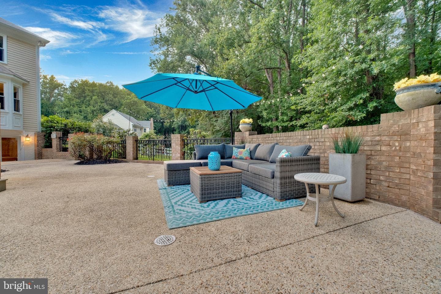 5505 Granby photo 84