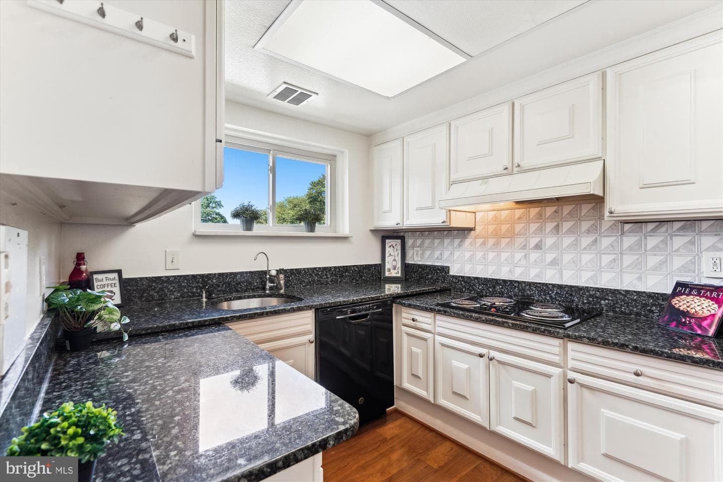 3403 S Leisure World Boulevard #90-J photo 3