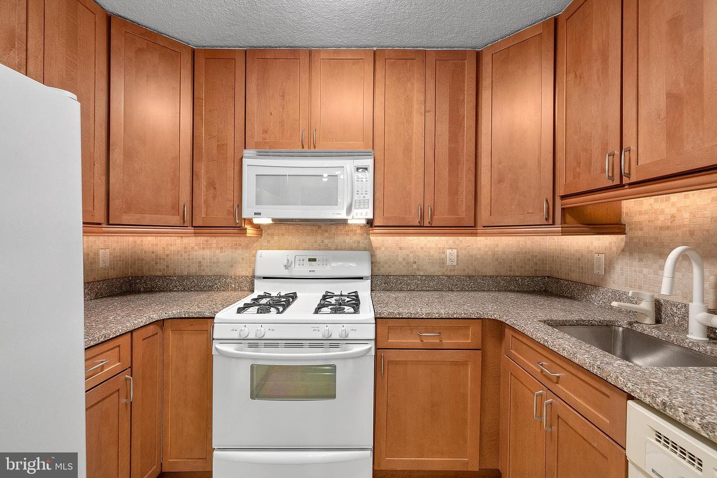 2100 Washington Avenue #3-C photo 14
