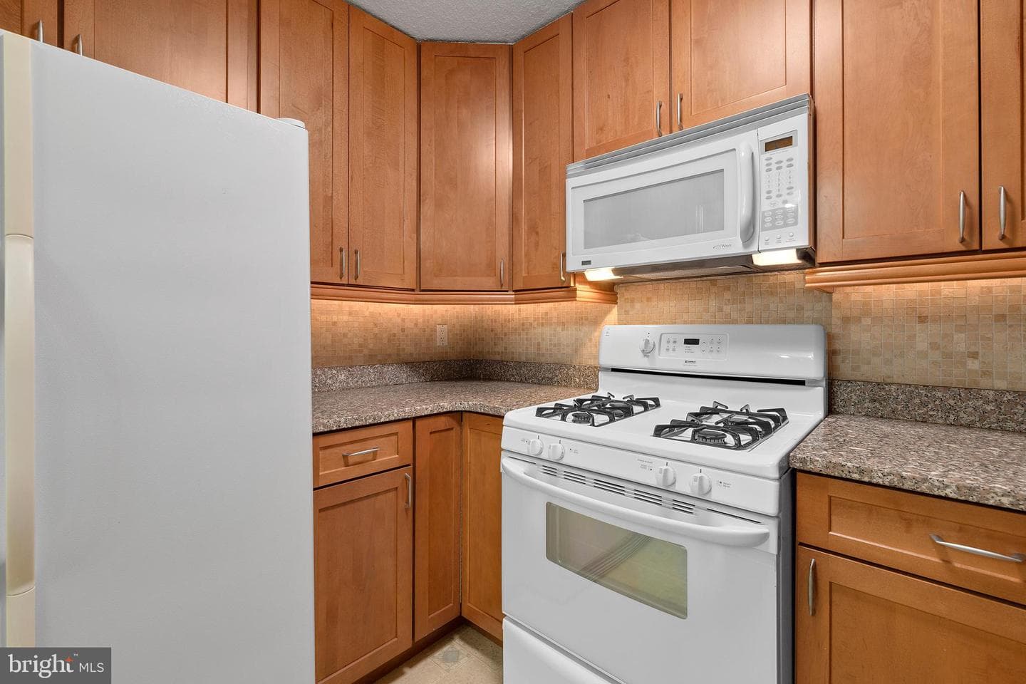2100 Washington Avenue #3-C photo 15