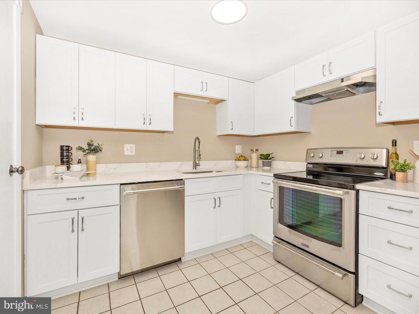 13339 Whitechurch Circle photo 19