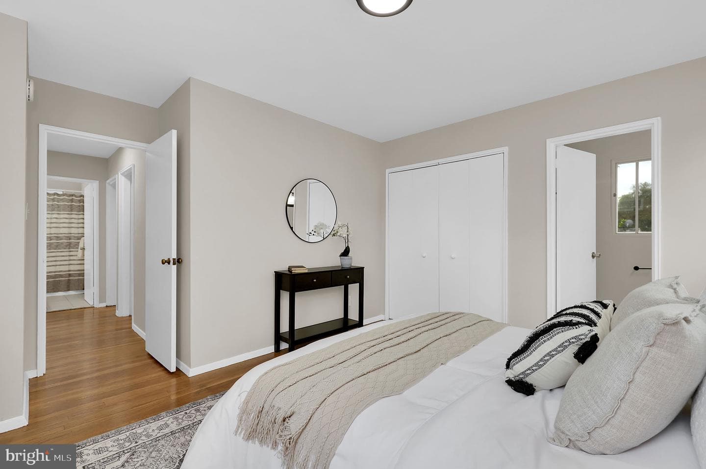 1710 Glenpark Drive photo 15