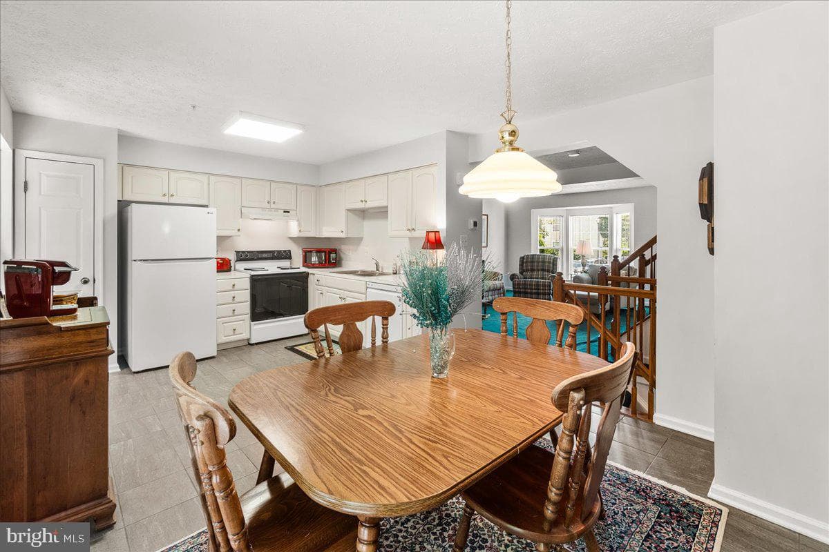 26041 Ridge Manor photo 12