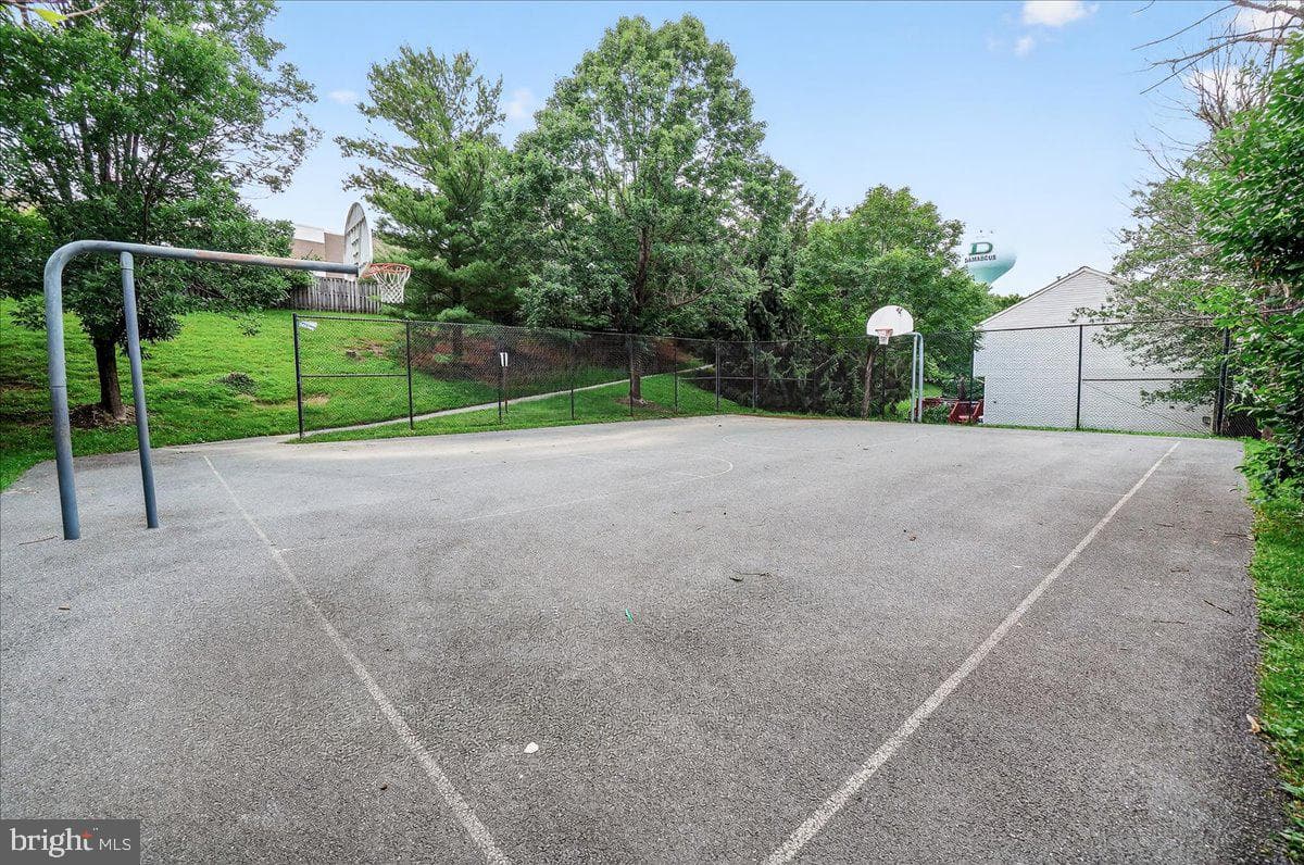 26041 Ridge Manor photo 45