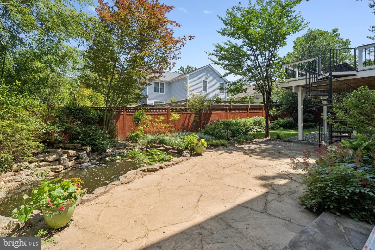 6111 Dunleer Court photo 2