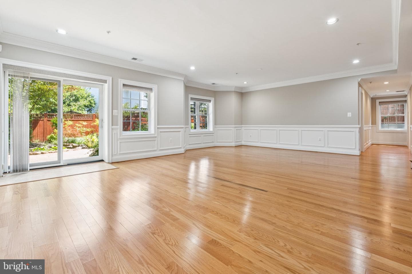 6111 Dunleer Court photo 31