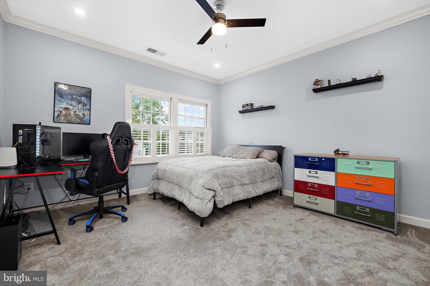 702 Linslade Street photo 44
