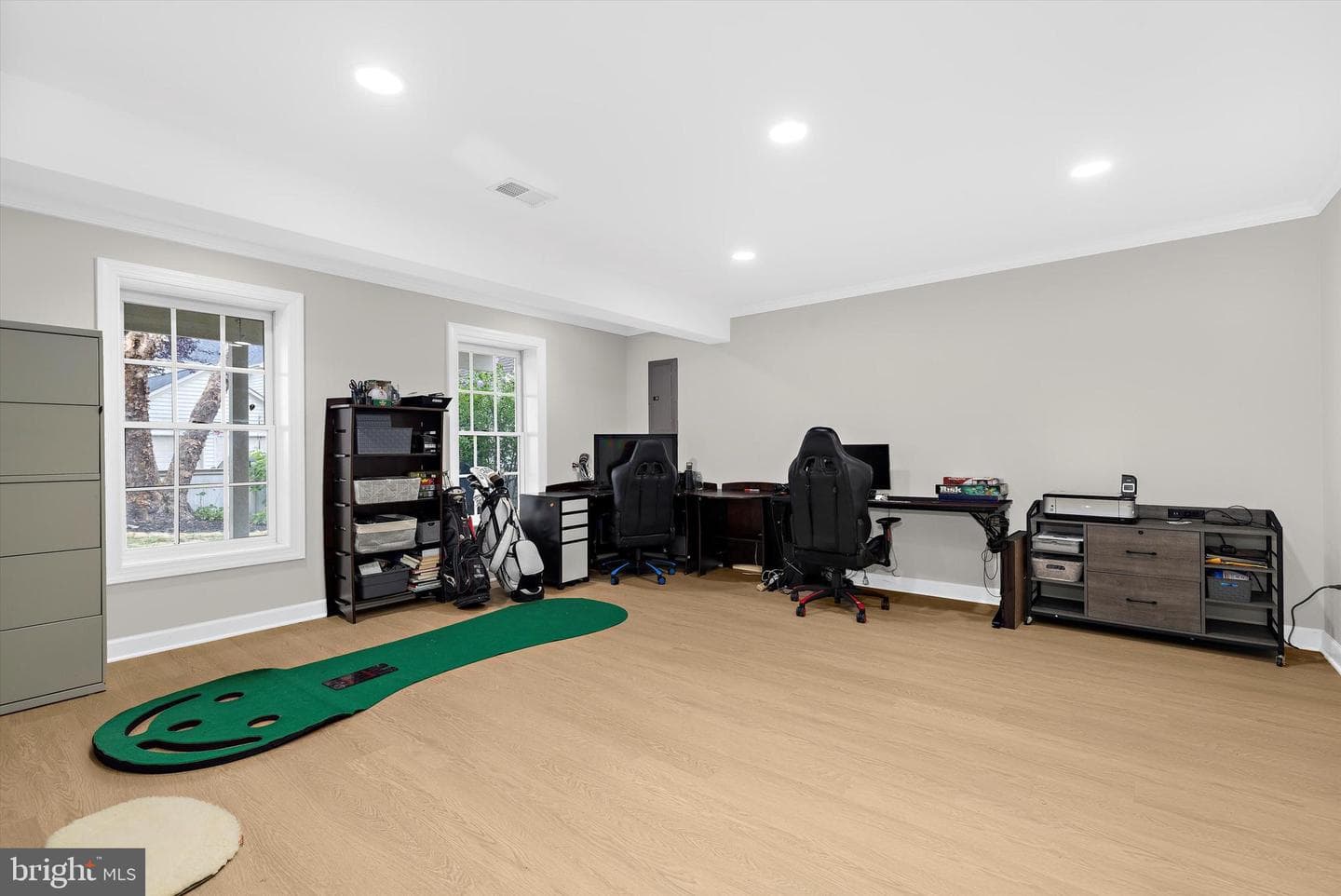 702 Linslade Street photo 56