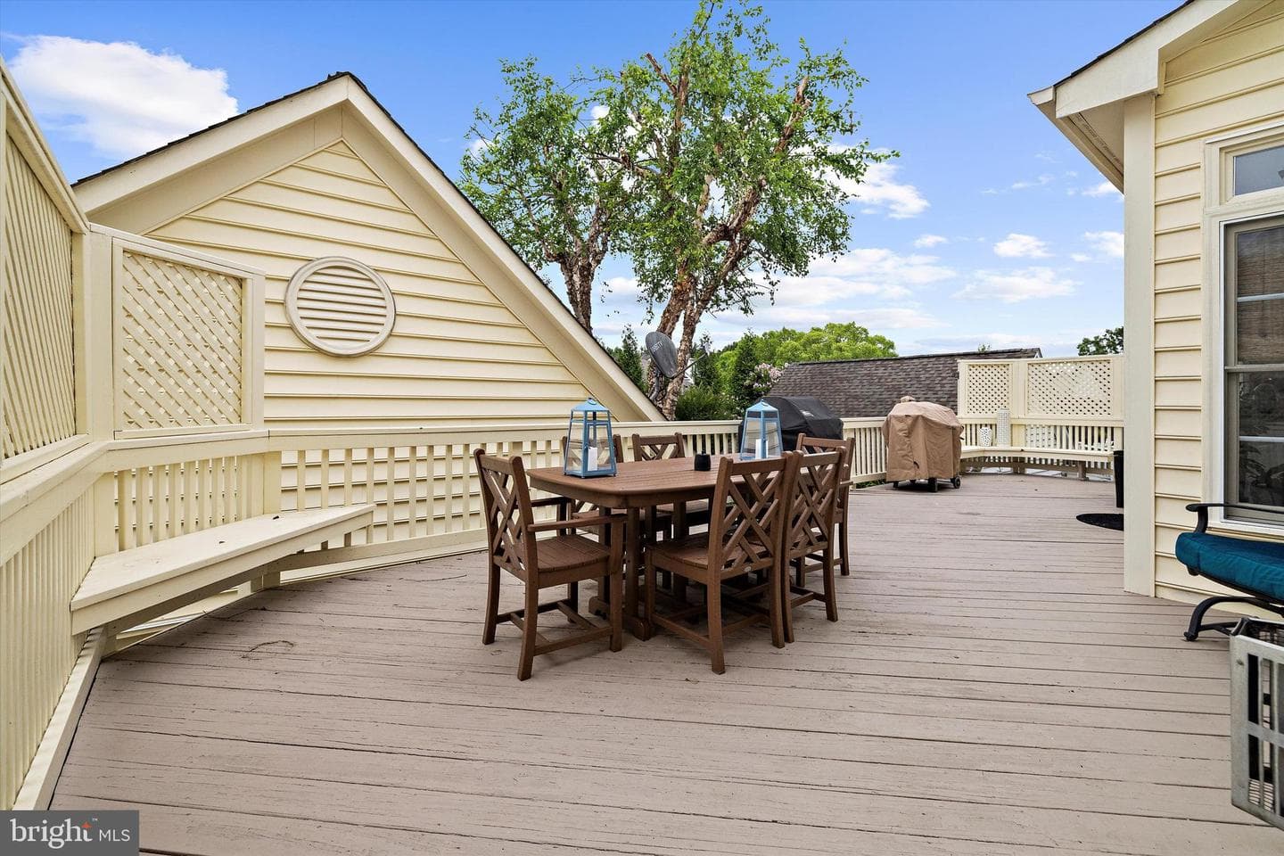 702 Linslade Street photo 61