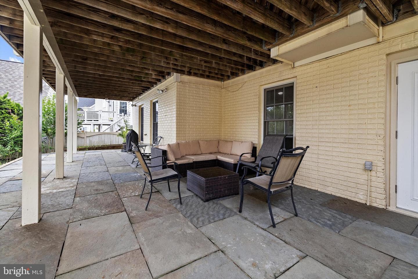 702 Linslade Street photo 65